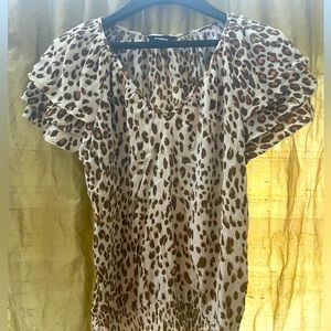 Women’s Express Vneck Cheetah Print Short Sleeve Blouse